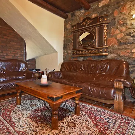 Villa Luxurious At The Village Square