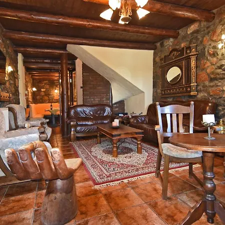 Luxurious At The Village Square Agios Athanasios (Pella)