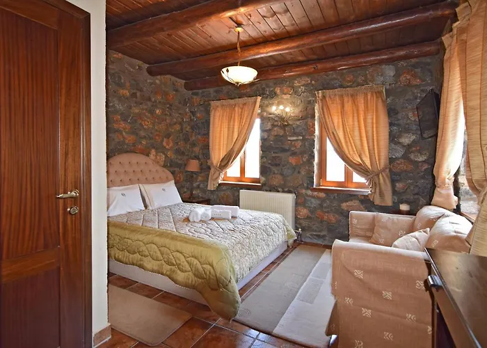 Вилла Luxurious At The Village Square
