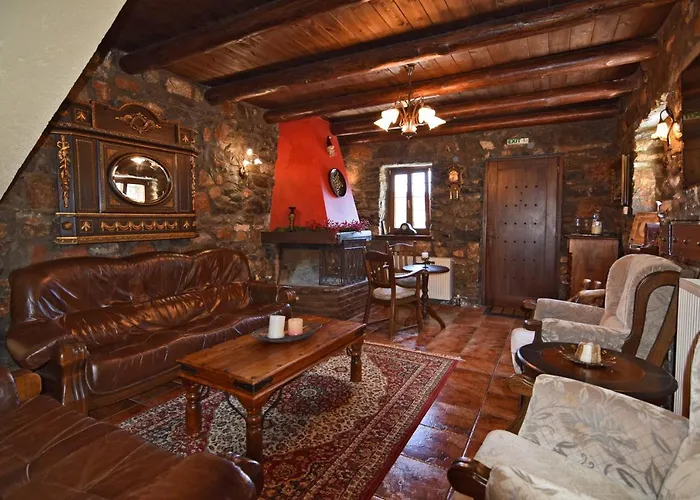Вилла Luxurious At The Village Square *