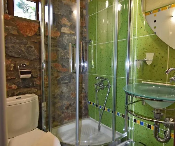 Вилла Luxurious At The Village Square