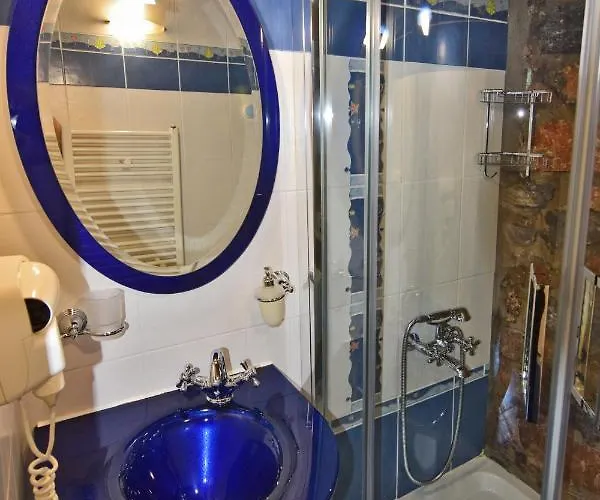 Luxurious At The Village Square Вилла *